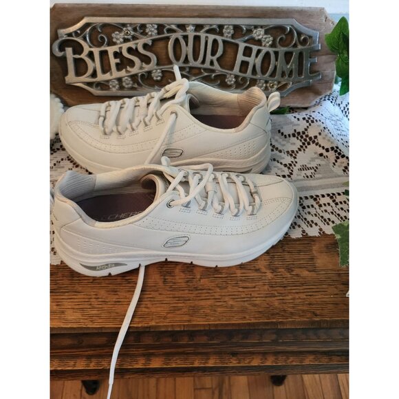Skechers White Arch Fit Air Cooled Sneakers sz 8.5 Leather Retro Chunky Minimal - Picture 2 of 6